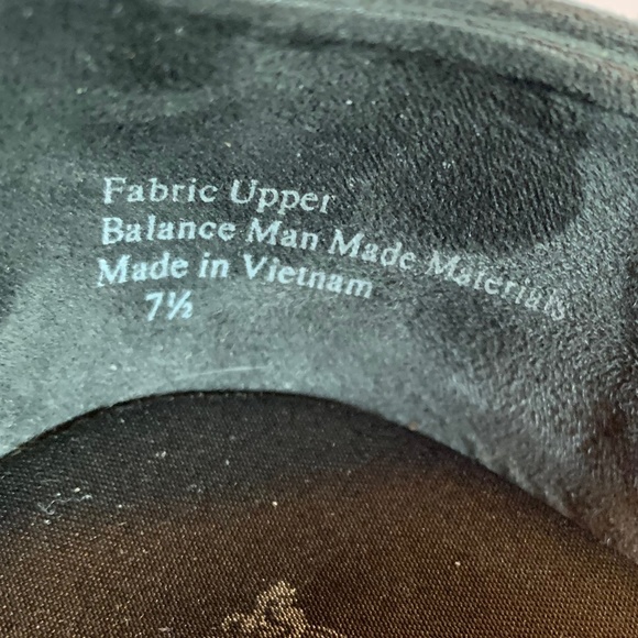 EUC. Coach and Four Black Ballet Flats with Shiny Bow! - Picture 6 of 8